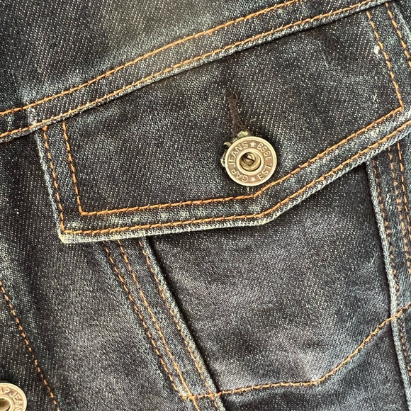 Gap denim jean jacket. Women’s large - Picture 2 of 5